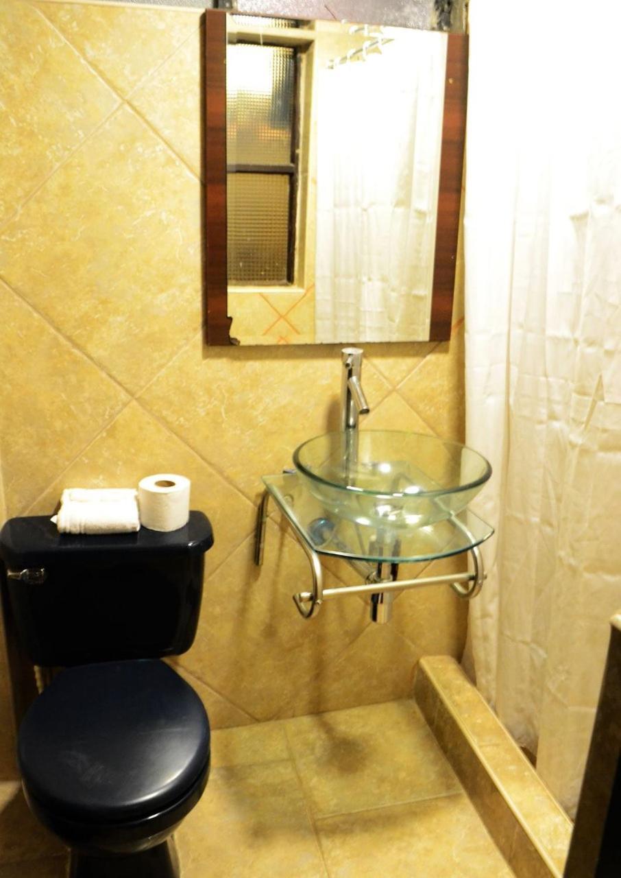 Habitación Doble con baño privado - 2 camas